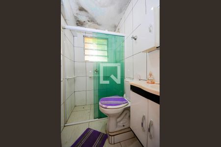 Casa à venda com 190m², 2 quartos e 2 vagas Casa à venda com 190m², 2 quartos e 2 vagasBanheiro Social 2
