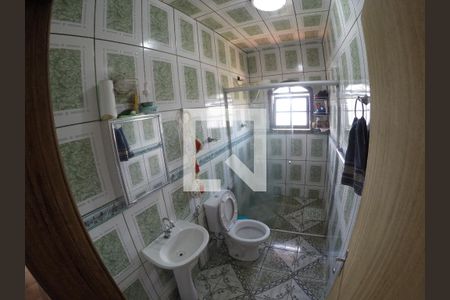 Casa à venda com 330m², 3 quartos e 3 vagasBanheiro Social