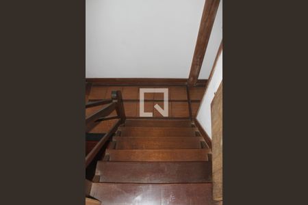 Casa à venda com 330m², 3 quartos e 3 vagasSaída Quarto 4