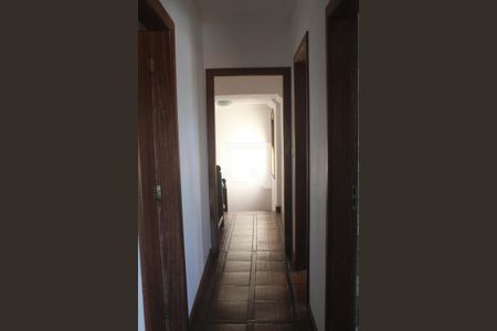 Casa à venda com 330m², 3 quartos e 3 vagasSaída Quarto 2