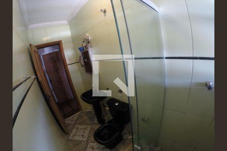 Casa à venda com 330m², 3 quartos e 3 vagasBanheiro suíte