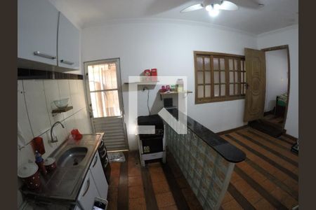 Espaço 2 com cozinha e banheiro de casa à venda com 3 quartos, 330m² em Pau Pombo, Nova Lima