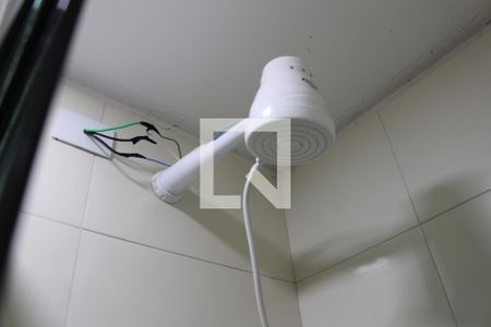 Banheiro de apartamento para alugar com 2 quartos, 37m² em Cidade Satélite Santa Bárbara, São Paulo