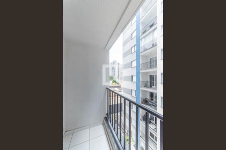 Apartamento à venda com 31m², 1 quarto e sem vaga Apartamento à venda com 31m², 1 quarto e sem vagaVaranda