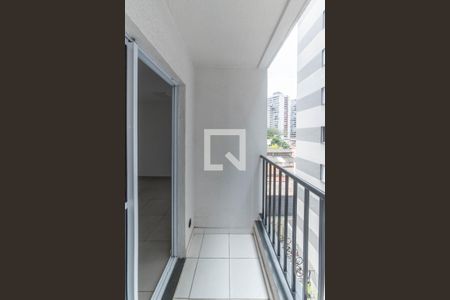 Apartamento à venda com 31m², 1 quarto e sem vaga Apartamento à venda com 31m², 1 quarto e sem vagaVaranda
