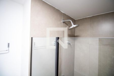 Banheiro de kitnet/studio à venda com 1 quarto, 21m² em Indianópolis, São Paulo