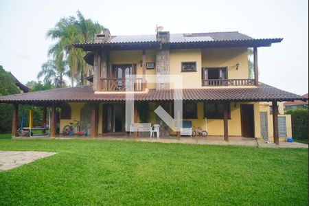 Casa à venda com 450m², 3 quartos e 2 vagasÁrea externa