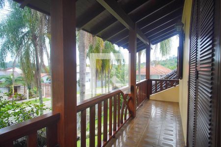 Casa à venda com 450m², 3 quartos e 2 vagasVaranda da suite