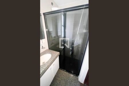 Apartamento à venda com 77m², 3 quartos e 1 vaga Apartamento à venda com 77m², 3 quartos e 1 vagaBanheiro