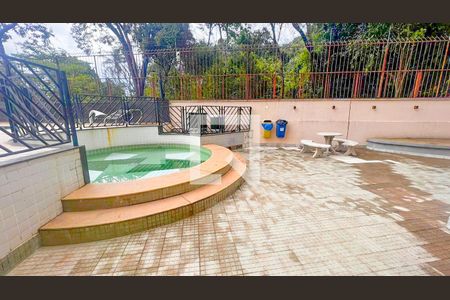 Apartamento à venda com 77m², 3 quartos e 1 vaga Apartamento à venda com 77m², 3 quartos e 1 vagaÁrea comum