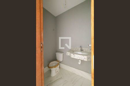 Casa de condomínio à venda com 90m², 2 quartos e 1 vagaLavabo