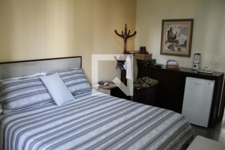 Apartamento à venda com 250m², 4 quartos e 2 vagasQuarto 2