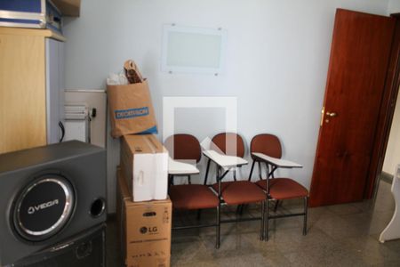 Apartamento à venda com 250m², 4 quartos e 2 vagasQuarto 4