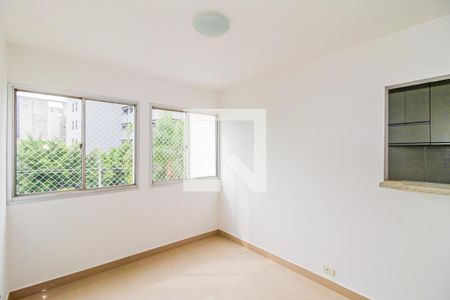 Sala de apartamento para alugar com 2 quartos, 70m² em Chácara Santo Antônio (zona Sul), São Paulo
