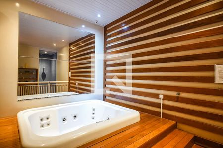 Apartamento para alugar com 168m², 3 quartos e 4 vagas Apartamento para alugar com 168m², 3 quartos e 4 vagasSpa