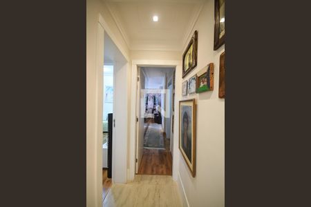 Apartamento para alugar com 168m², 3 quartos e 4 vagas Apartamento para alugar com 168m², 3 quartos e 4 vagasCorredor