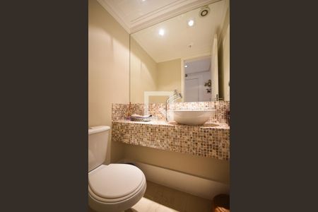 Apartamento para alugar com 168m², 3 quartos e 4 vagas Apartamento para alugar com 168m², 3 quartos e 4 vagasLavabo