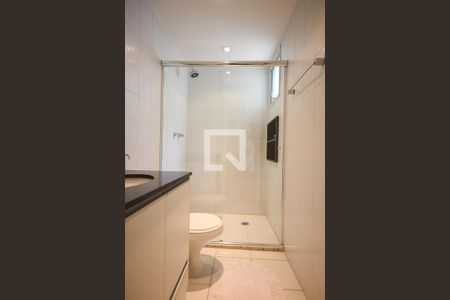 Apartamento para alugar com 168m², 3 quartos e 4 vagas Apartamento para alugar com 168m², 3 quartos e 4 vagasBanheiro suíte 2
