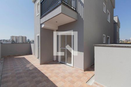 Apartamento para alugar com 32m², 2 quartos e sem vaga Apartamento para alugar com 32m², 2 quartos e sem vagaVaranda