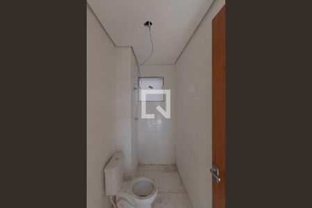 Apartamento para alugar com 32m², 2 quartos e sem vaga Apartamento para alugar com 32m², 2 quartos e sem vagaBanheiro