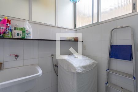 Apartamento à venda com 83m², 3 quartos e sem vagaÁrea de Serviço