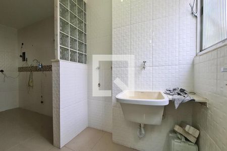 Apartamento à venda com 64m², 2 quartos e 1 vagaÁrea de Serviço