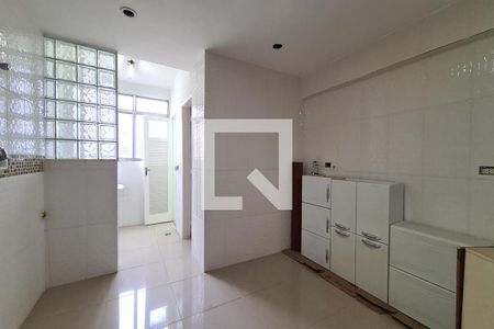 Apartamento à venda com 64m², 2 quartos e 1 vagaCozinha
