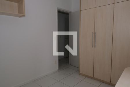 Apartamento à venda com 95m², 3 quartos e 2 vagasQuarto 2
