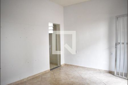 Sala de casa para alugar com 1 quarto, 43m² em Campo Grande, Rio de Janeiro