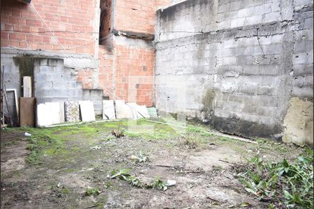 Casa para alugar com 43m², 1 quarto e sem vagaQuintal