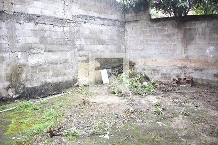 Casa para alugar com 43m², 1 quarto e sem vagaQuintal