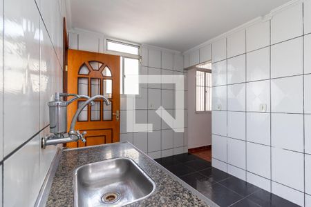 Apartamento à venda com 58m², 3 quartos e sem vaga Apartamento à venda com 58m², 3 quartos e sem vagaCozinha