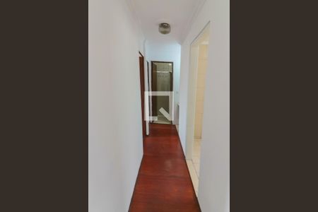 Apartamento para alugar com 67m², 2 quartos e 1 vagaCorredor Quartos