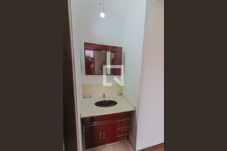 Apartamento para alugar com 67m², 2 quartos e 1 vagaBanheiro