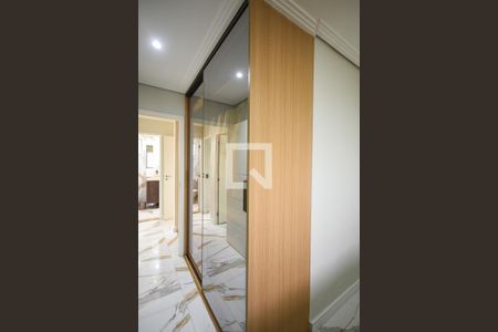 Apartamento para alugar com 120m², 3 quartos e 2 vagasArmário da suíte 2