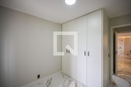 Apartamento para alugar com 120m², 3 quartos e 2 vagasQuarto