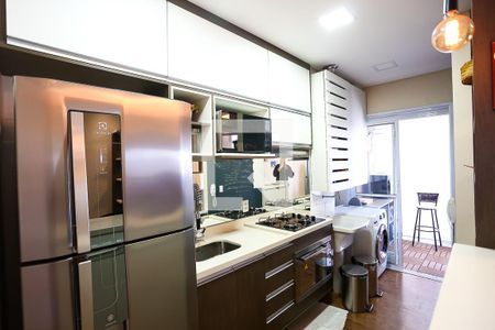 Cozinha de apartamento para alugar com 1 quarto, 45m² em Fazenda Morumbi, São Paulo