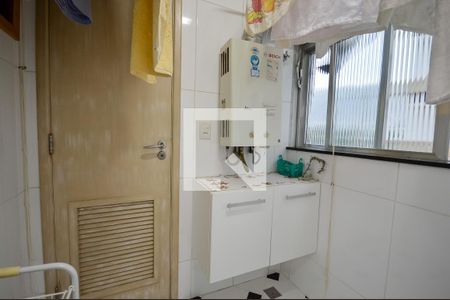 Apartamento à venda com 85m², 3 quartos e 1 vagaÁrea de Serviço