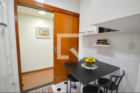 Apartamento à venda com 85m², 3 quartos e 1 vagaCozinha