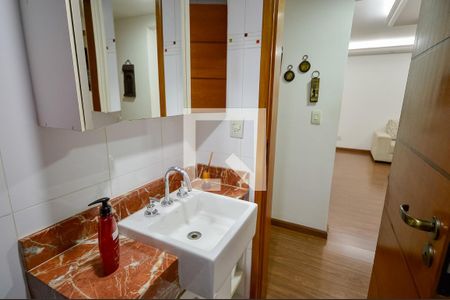 Apartamento à venda com 85m², 3 quartos e 1 vagaBanheiro Social