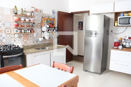 Apartamento à venda com 94m², 3 quartos e 1 vagaCozinha 