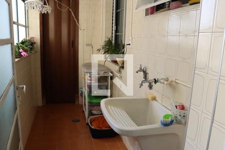 Apartamento à venda com 94m², 3 quartos e 1 vagaÁrea de Serviço