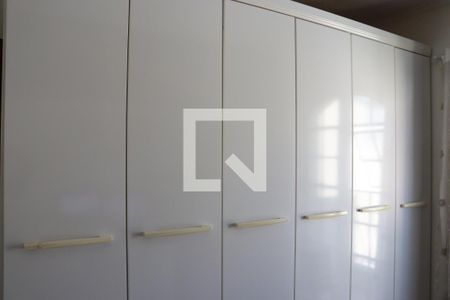 Apartamento à venda com 94m², 3 quartos e 1 vagaQuarto 3 - Armários