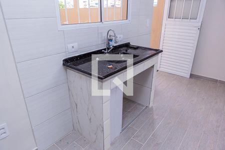 Sala/Cozinha de casa para alugar com 1 quarto, 35m² em Parque Cisper, São Paulo