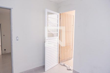 Quarto 2 de casa para alugar com 2 quartos, 105m² em Parque Cisper, São Paulo