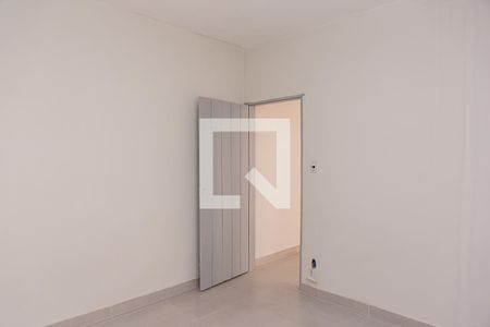 Quarto 1 de casa para alugar com 2 quartos, 105m² em Parque Cisper, São Paulo