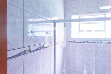 Casa para alugar com 70m², 2 quartos e 1 vaga Casa para alugar com 70m², 2 quartos e 1 vagaBanheiro Social