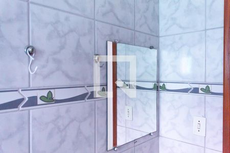 Casa para alugar com 70m², 2 quartos e 1 vaga Casa para alugar com 70m², 2 quartos e 1 vagaBanheiro Social