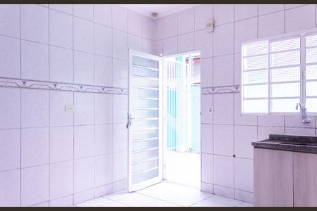 Casa para alugar com 70m², 2 quartos e 1 vaga Casa para alugar com 70m², 2 quartos e 1 vagaCozinha