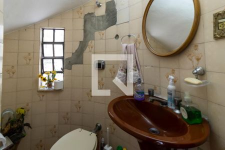 Casa à venda com 220m², 3 quartos e 1 vagaLavabo